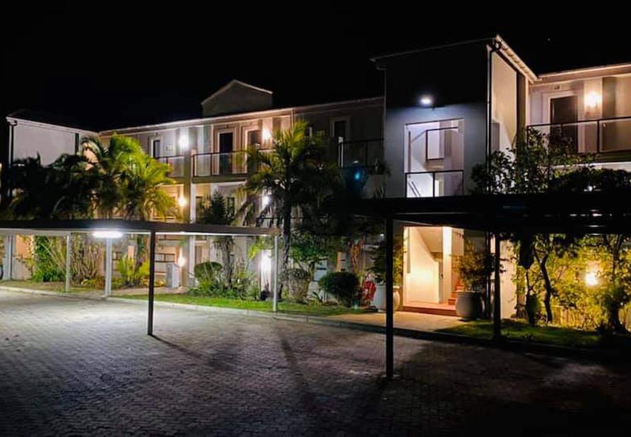 Mount Castleton Apartment Plettenberg Bay Bagian luar foto
